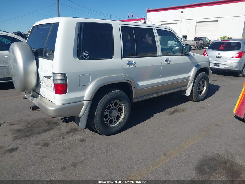 2000 Isuzu Trooper VIN JACDJ58X5Y7J01954 IAAI salvage auction — NORMAL WEAR, Clear (Utah), sold $400 on 2026-07-09 (photo 4)