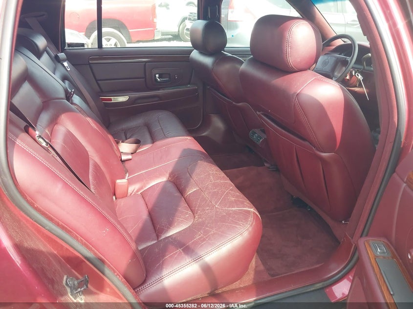 1998 Cadillac Deville VIN 1G6KD54Y7WU751272 IAAI salvage auction — NORMAL WEAR, Clear (Georgia), sold $350 on 2026-07-07 (photo 8)