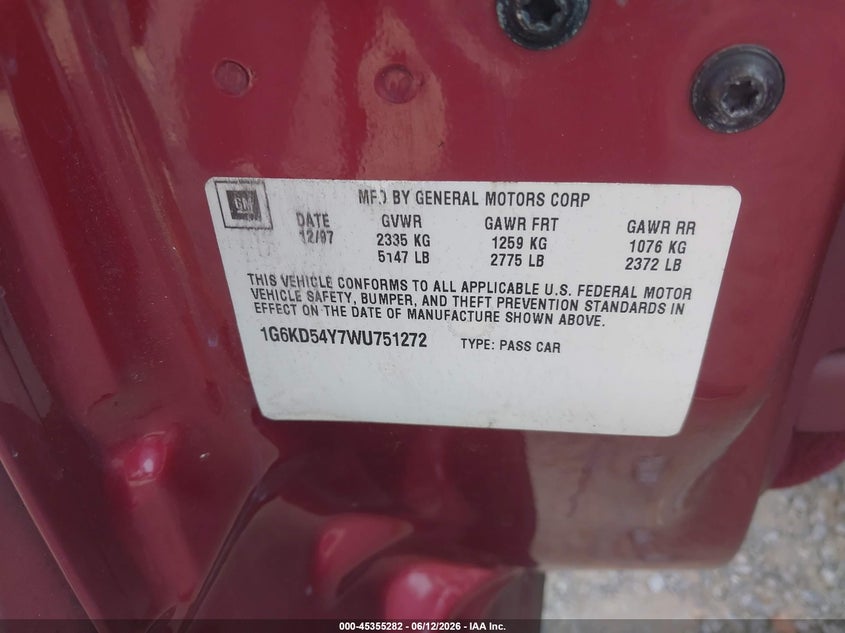 1998 Cadillac Deville VIN 1G6KD54Y7WU751272 IAAI salvage auction — NORMAL WEAR, Clear (Georgia), sold $350 on 2026-07-07 (photo 9)