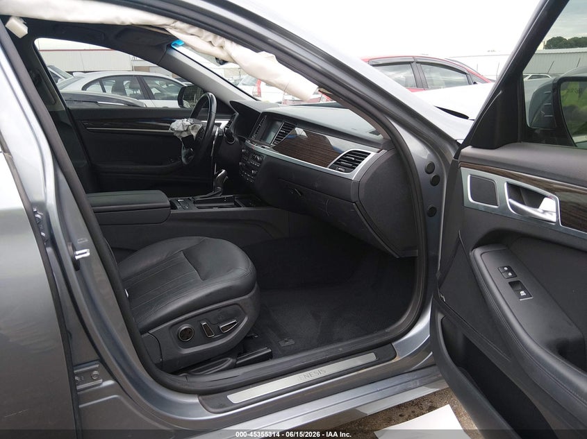 2015 Hyundai Genesis VIN KMHGN4JE1FU015203 IAAI salvage auction — FRONT END, Salvage (Oklahoma), sold $1,400 on 2026-07-05 (photo 5)