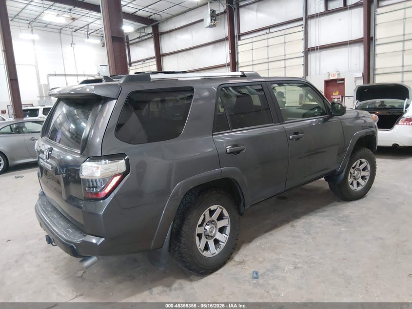 2015 Toyota 4runner VIN JTEBU5JR0F5240048 IAAI salvage auction — LEFT SIDE, Salvage (California), sold $5,100 on 2026-07-24 (photo 4)