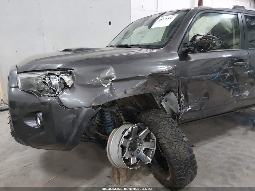 2015 Toyota 4runner VIN JTEBU5JR0F5240048 IAAI salvage auction — LEFT SIDE, Salvage (California), sold $5,100 on 2026-07-24 (photo 6)