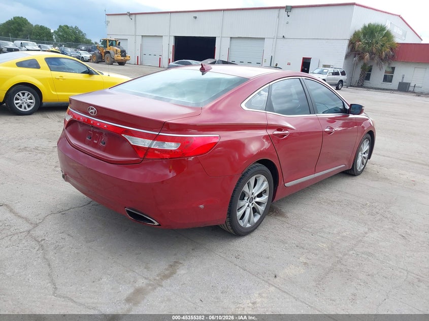 2013 Hyundai Azera VIN KMHFG4JG0DA250181 IAAI salvage auction — ENGINE BURN, Rebuildable (Florida), sold $25 on 2026-07-08 (photo 4)