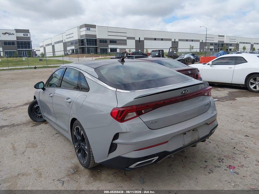 2021 Kia K5 VIN 5XXG64J21MG053251 IAAI salvage auction — LEFT FRONT, Salvage Title, sold $9,400 on 2026-08-21 (photo 3)