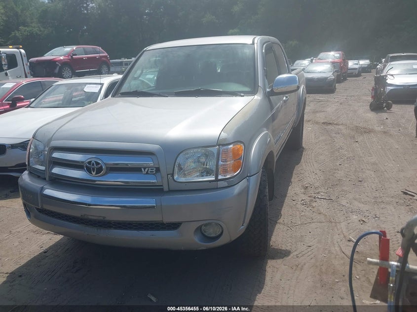 2004 Toyota Tundra VIN 5TBDT44144S440883 IAAI salvage auction — NORMAL WEAR, Clear (Massachusetts), sold $1,650 on 2026-07-14 (photo 2)