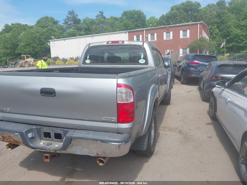 2004 Toyota Tundra VIN 5TBDT44144S440883 IAAI salvage auction — NORMAL WEAR, Clear (Massachusetts), sold $1,650 on 2026-07-14 (photo 4)