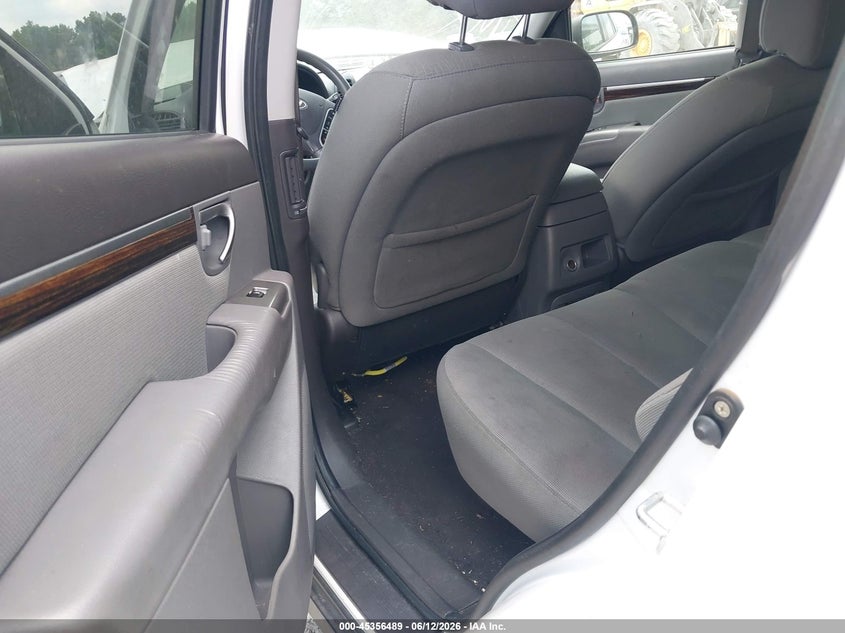 2011 Hyundai Santa fe VIN 5XYZG3AB0BG018371 IAAI salvage auction — REAR END, Repossession Paperwork (Georgia), sold $25 on 2026-07-29 (photo 8)