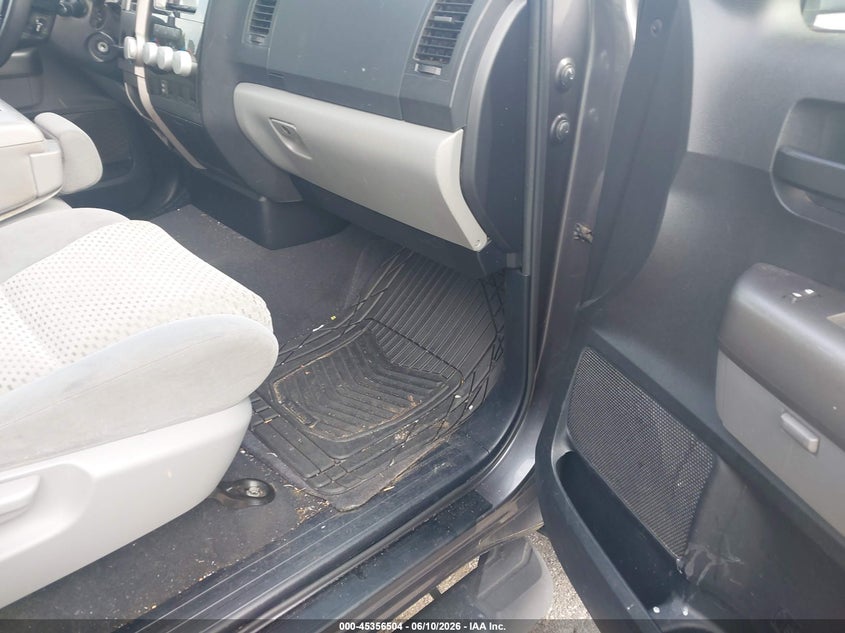 2012 Toyota Tundra VIN 5TFRM5F19CX040209 IAAI salvage auction — NORMAL WEAR, Repossession Paperwork (Georgia), sold $4,500 on 2026-07-15 (photo 5)
