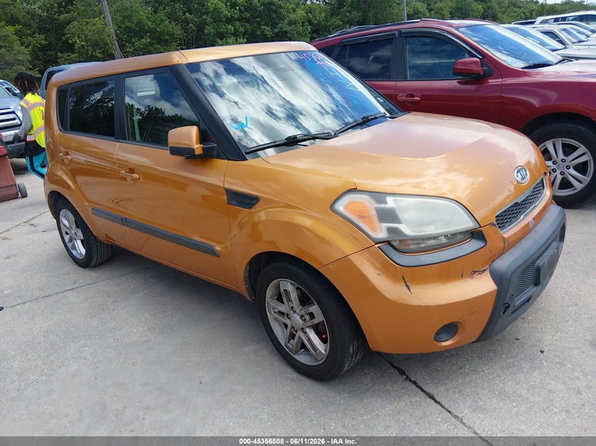2011 Kia Soul VIN KNDJT2A28B7306073 IAAI salvage auction — UNKNOWN, Original (Texas), sold $225 on 2026-07-20 (photo 1)