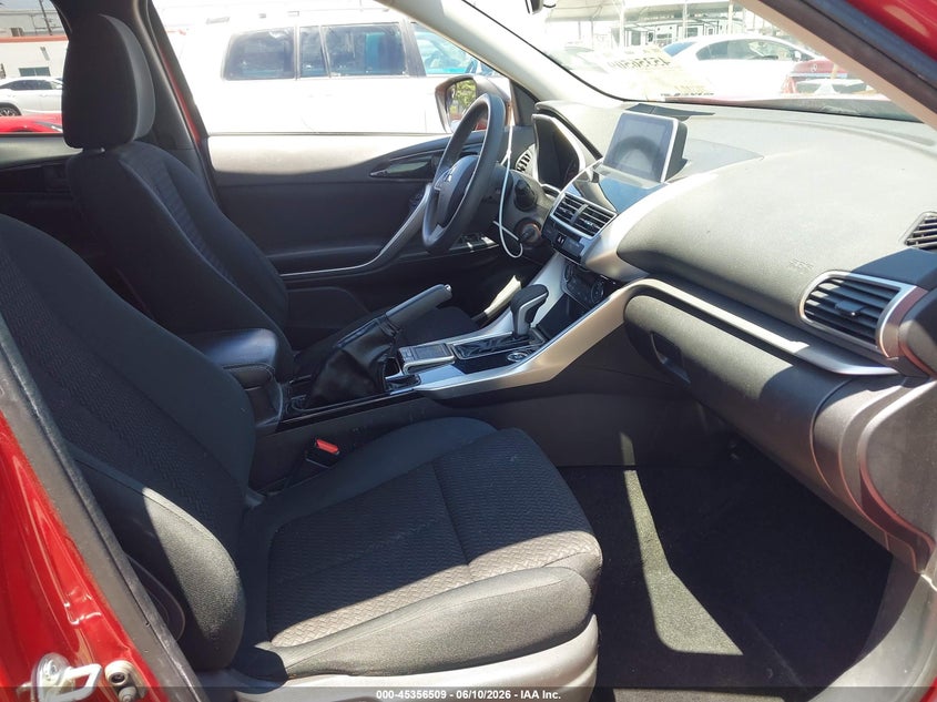 2018 Mitsubishi Eclipse cross VIN JA4AT4AA1JZ050780 IAAI salvage auction — RIGHT SIDE, Salvage (California), sold $3,050 on 2026-07-07 (photo 5)