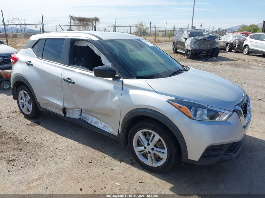2020 Nissan Kicks VIN 3N1CP5BV4LL563240 IAAI salvage auction — SIDE, Salvage Title, sold $2,550 on 2026-08-02 (photo 1)