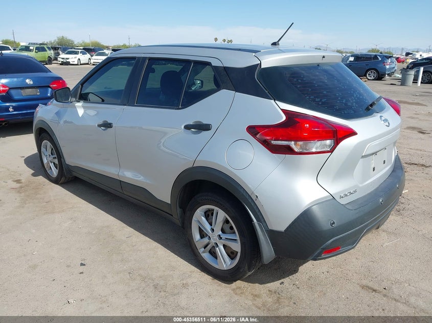 2020 Nissan Kicks VIN 3N1CP5BV4LL563240 IAAI salvage auction — SIDE, Salvage Title, sold $2,550 on 2026-08-02 (photo 3)