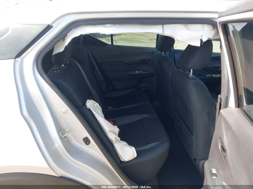 2020 Nissan Kicks VIN 3N1CP5BV4LL563240 IAAI salvage auction — SIDE, Salvage Title, sold $2,550 on 2026-08-02 (photo 8)