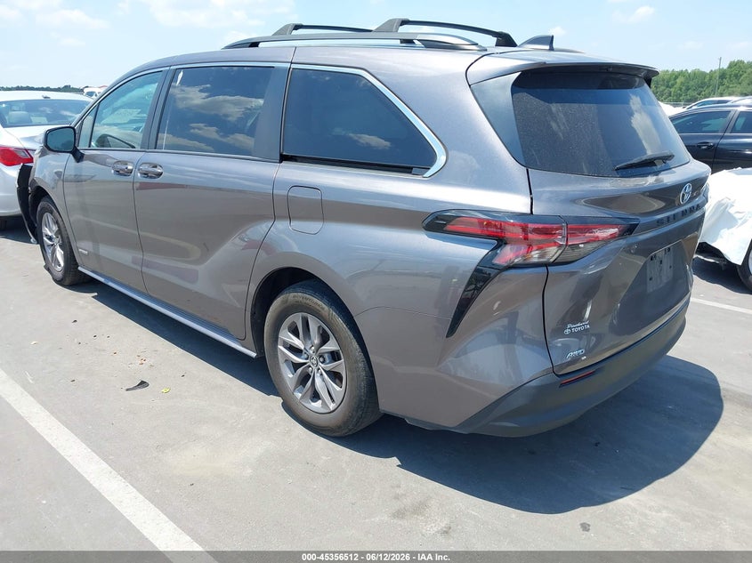 2021 Toyota Sienna VIN 5TDBSKFC6MS020496 IAAI salvage auction — FRONT END, Salvage (North Carolina), sold $8,075 on 2026-07-24 (photo 3)