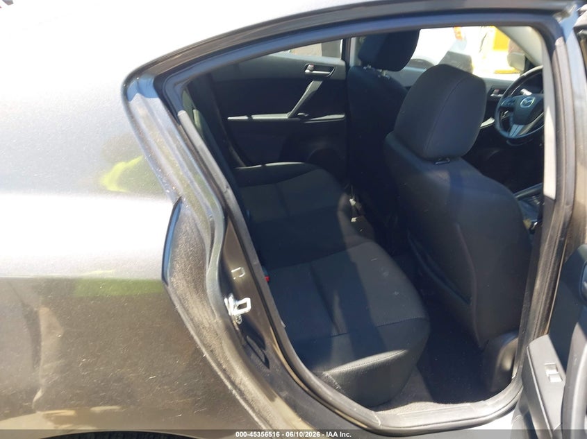 2013 Mazda 3 VIN JM1BL1VP4D1794657 IAAI salvage auction — NORMAL WEAR, Clear - Dealer Only (California), sold $375 on 2026-07-09 (photo 8)
