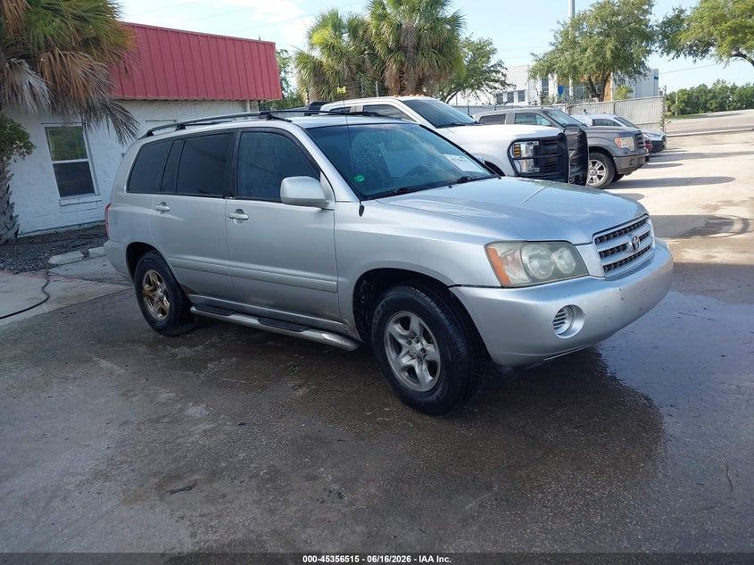 2002 Toyota Highlander VIN JTEGF21A320040216 IAAI salvage auction — FRONT & REAR, Clear (Florida), sold $950 on 2026-07-22 (photo 1)