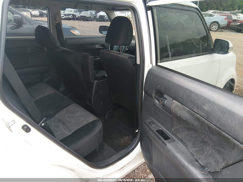 2013 Scion Xb VIN JTLZE4FE4DJ034904 IAAI salvage auction — NORMAL WEAR, Clear (Alabama), sold $750 on 2026-07-15 (photo 8)