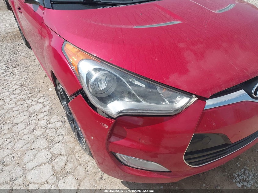 2013 Hyundai Veloster VIN KMHTC6AD3DU091915 IAAI salvage auction — NORMAL WEAR, Clear (Tennessee), sold $325 on 2026-07-15 (photo 6)