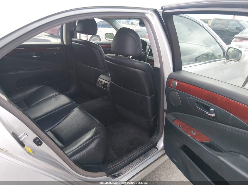 2007 Lexus Ls 460 VIN JTHGL46F675010889 IAAI salvage auction — NORMAL WEAR, Original (Texas), sold $700 on 2026-07-13 (photo 8)