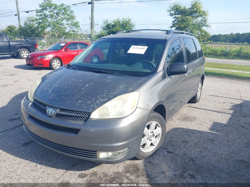 2004 Toyota Sienna VIN 5TDZA23CX4S022631 IAAI salvage auction — REAR END, Clear (Florida), sold $900 on 2026-07-07 (photo 2)