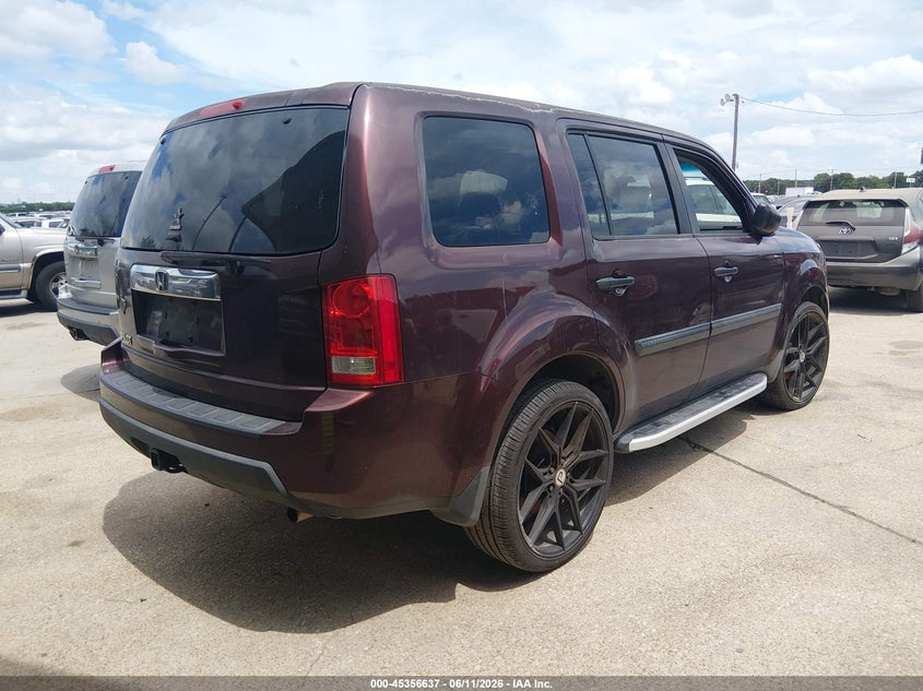2010 Honda Pilot VIN 5FNYF3H23AB001672 IAAI salvage auction — NORMAL WEAR, Original (Texas), sold $350 on 2026-07-12 (photo 4)