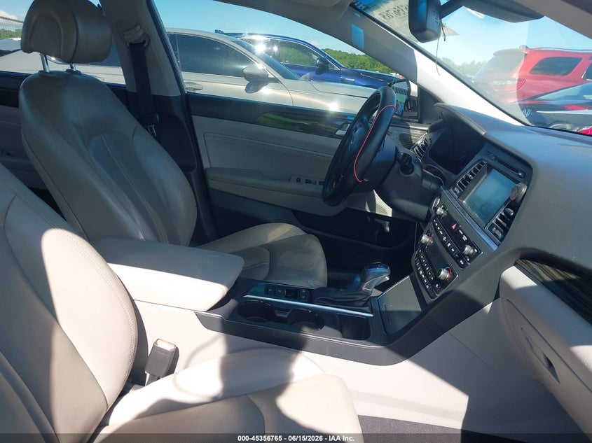 2016 Hyundai Sonata VIN KMHE34L17GA033554 IAAI salvage auction — FRONT & REAR, Salvage - Greater Than 75% (Maryland), sold $400 on 2026-07-20 (photo 5)