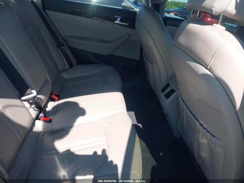 2016 Hyundai Sonata VIN KMHE34L17GA033554 IAAI salvage auction — FRONT & REAR, Salvage - Greater Than 75% (Maryland), sold $400 on 2026-07-20 (photo 8)