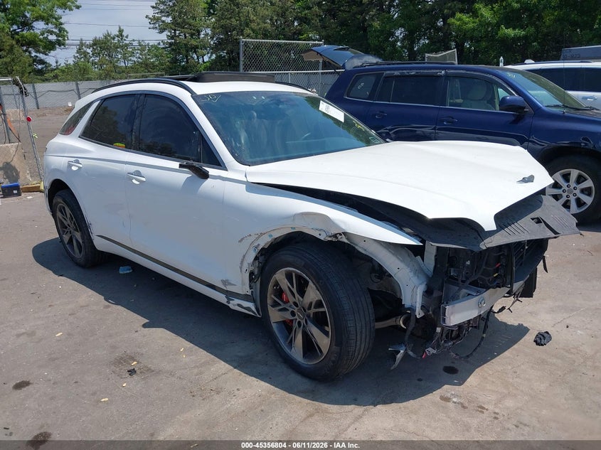 2022 Genesis Gv70 VIN KMUMCDTC7NU012682 IAAI salvage auction — LEFT & RIGHT, Salvage Title, sold $3,525 on 2026-07-21 (photo 1)