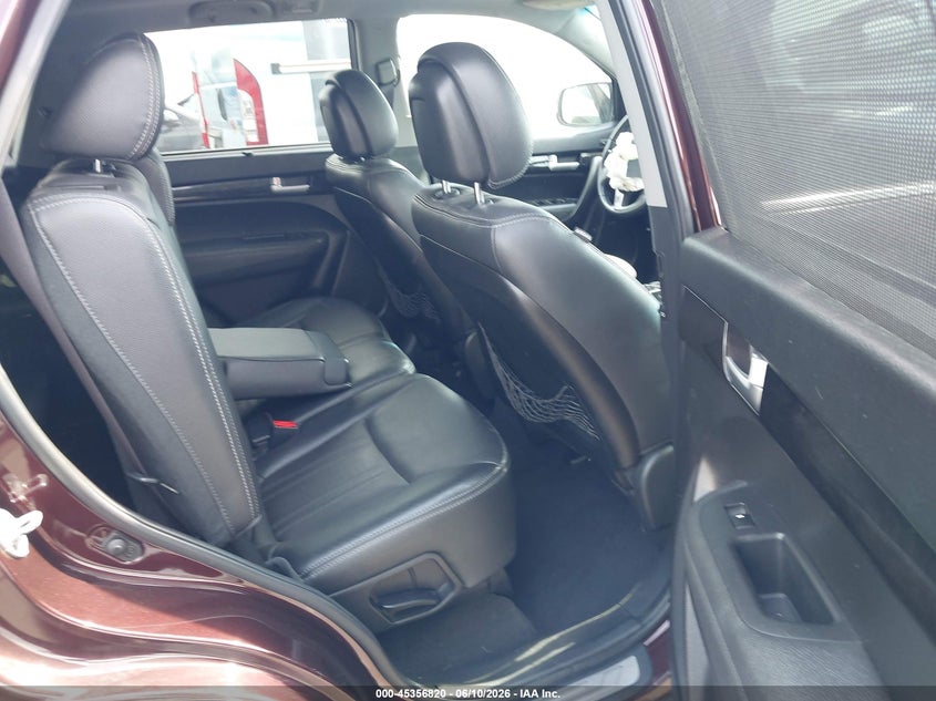 2015 Kia Sorento VIN 5XYKW4A72FG584706 IAAI salvage auction — FRONT & REAR, Salvage (North Carolina), sold $500 on 2026-07-16 (photo 8)