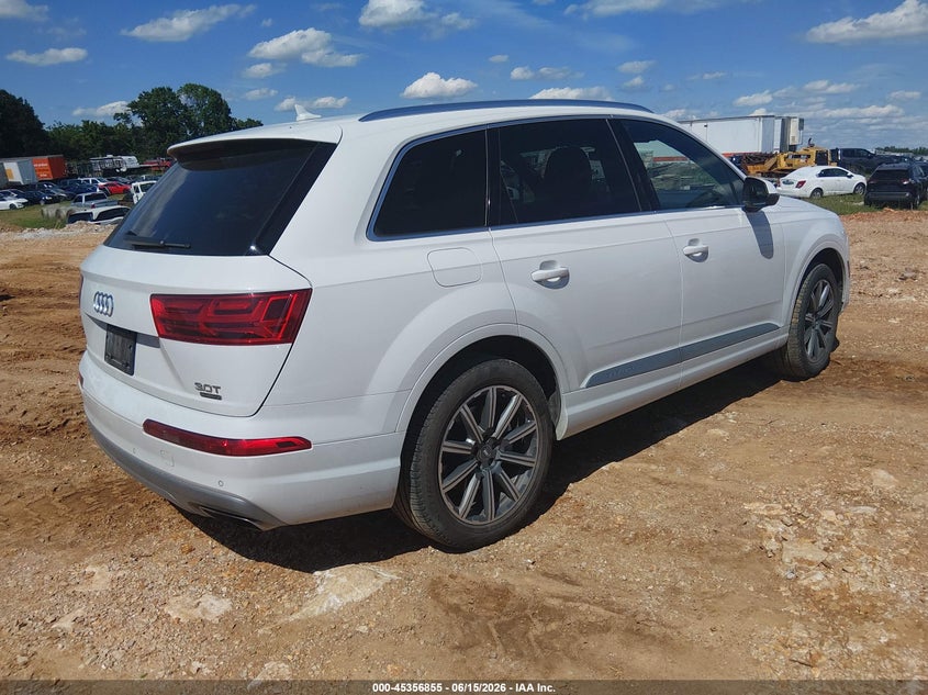 2017 Audi Q7 VIN WA1LAAF71HD021572 IAAI salvage auction — HAIL, Clear (Missouri), sold $6,900 on 2026-07-20 (photo 4)