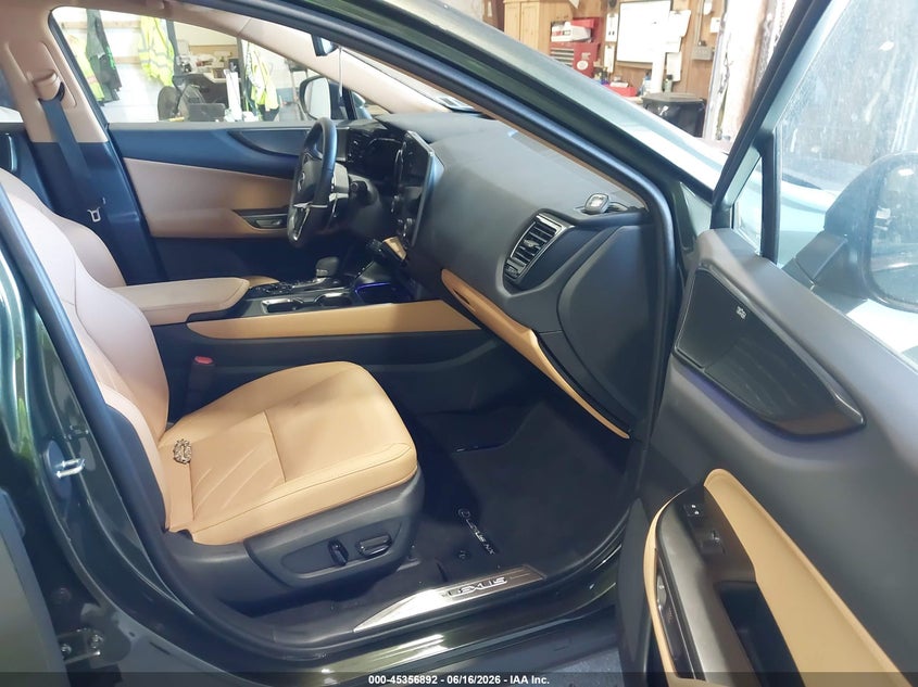 2026 Lexus Nx VIN JTJHKCEZ6T2072512 IAAI salvage auction — LEFT FRONT, Wait Title, sold $44,375 on 2026-08-17 (photo 5)