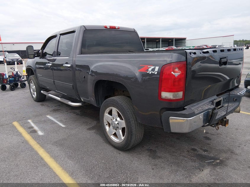 2011 Gmc SIERRA VIN 1GT121C81BF152813 IAAI salvage auction — FRONT END, Salvage (South Carolina), sold $6,000 on 2026-07-18 (photo 3)