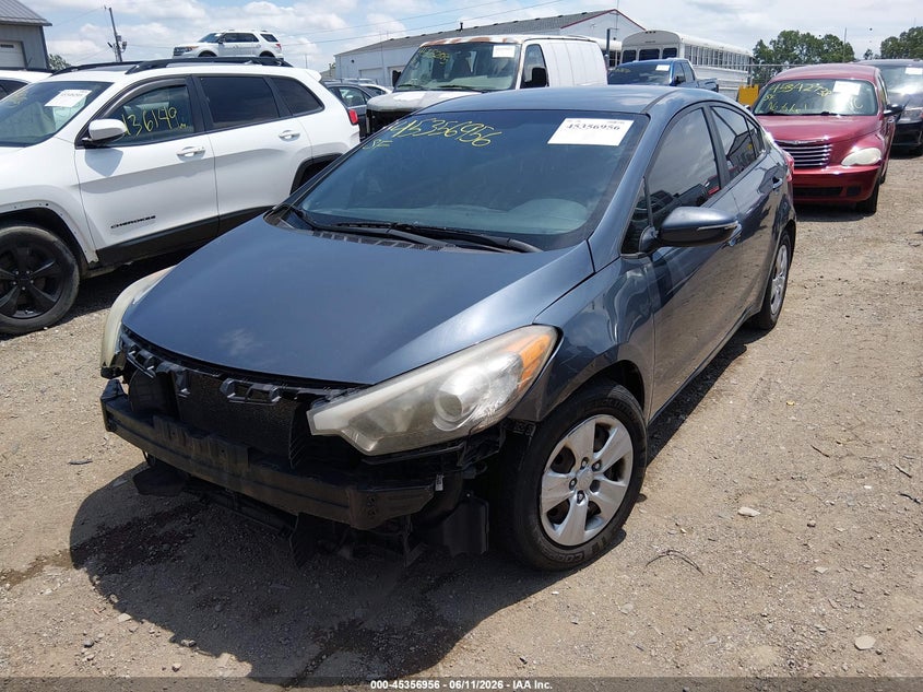 2015 Kia Forte VIN KNAFX4A64F5435063 IAAI salvage auction — FRONT END, Clear (Indiana), sold $400 on 2026-07-18 (photo 2)