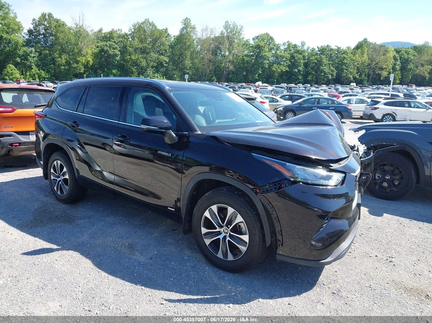 2020 Toyota Highlander VIN 5TDHBRCH3LS012342 IAAI salvage auction — FRONT END, Salvage (Virginia), sold $12,650 on 2026-07-07 (photo 1)