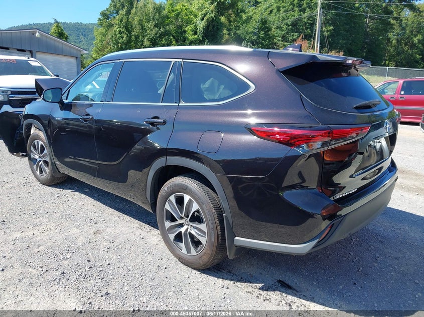 2020 Toyota Highlander VIN 5TDHBRCH3LS012342 IAAI salvage auction — FRONT END, Salvage (Virginia), sold $12,650 on 2026-07-07 (photo 3)