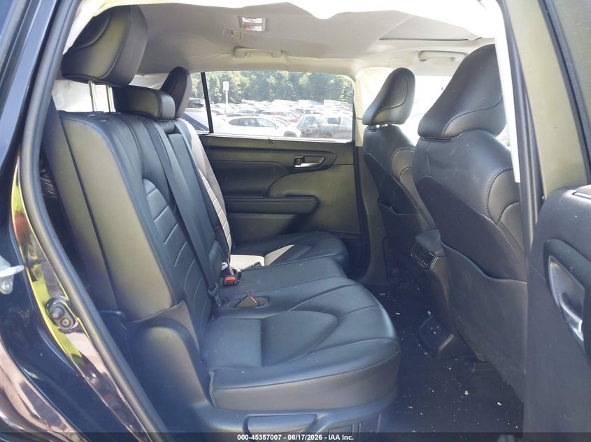 2020 Toyota Highlander VIN 5TDHBRCH3LS012342 IAAI salvage auction — FRONT END, Salvage (Virginia), sold $12,650 on 2026-07-07 (photo 8)