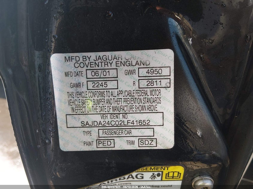 2002 Jaguar Xj series VIN SAJDA24C02LF41652 IAAI salvage auction — LEFT SIDE, Salvage (North Carolina), sold $1,450 on 2026-07-29 (photo 9)