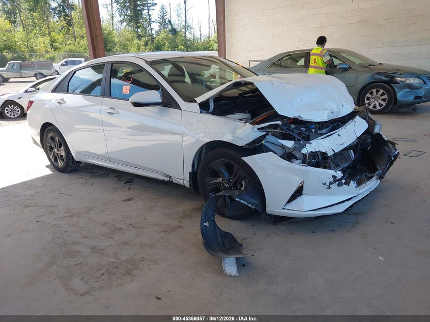2023 Hyundai Elantra VIN 5NPLM4AGXPH091165 IAAI salvage auction — BIO HAZARD, Bill Of Sale (Washington), sold $2,400 on 2026-07-15 (photo 1)