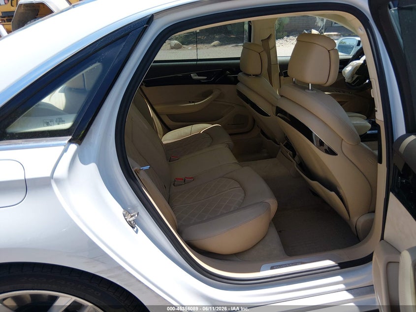 2016 Audi A8 VIN WAU43AFD7GN015792 IAAI salvage auction — RIGHT FRONT, Salvage Title, sold $2,300 on 2026-07-23 (photo 8)