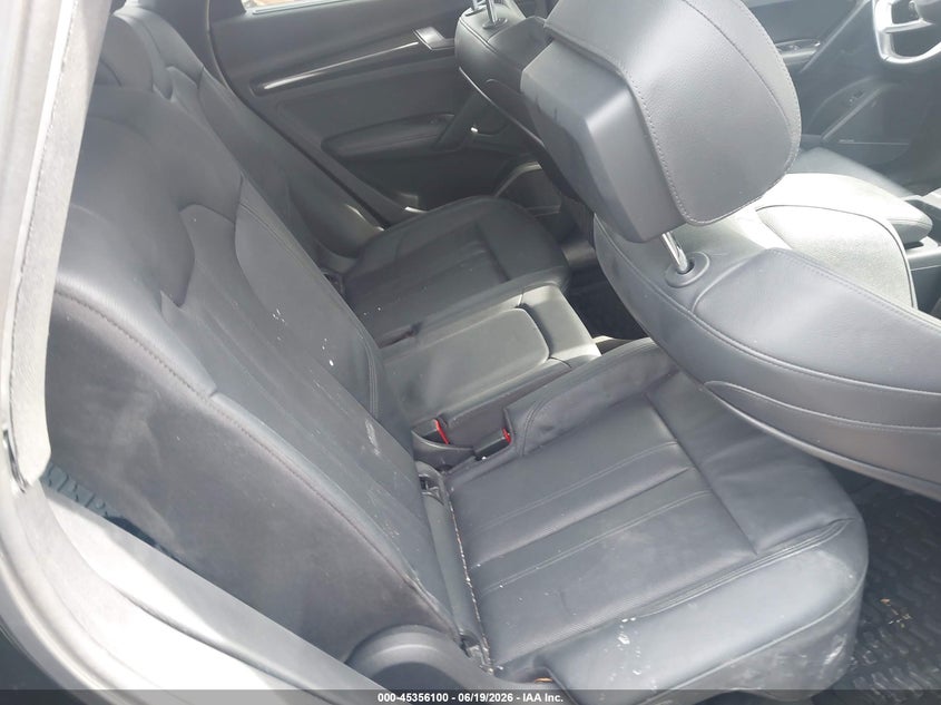 2018 Audi Sq5 VIN WA1C4AFY2J2199878 IAAI salvage auction — SIDE, Salvage Title, sold $4,650 on 2026-07-28 (photo 8)