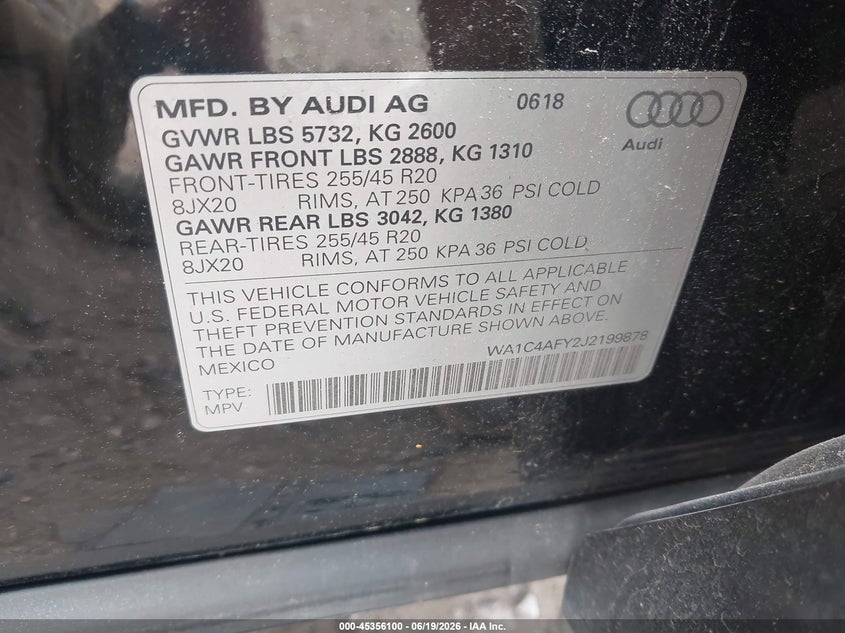 2018 Audi Sq5 VIN WA1C4AFY2J2199878 IAAI salvage auction — SIDE, Salvage Title, sold $4,650 on 2026-07-28 (photo 9)