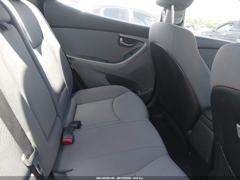 2015 Hyundai Elantra VIN KMHDH4AE9FU355449 IAAI salvage auction — NORMAL WEAR, Clear (Maryland), sold $825 on 2026-07-17 (photo 8)