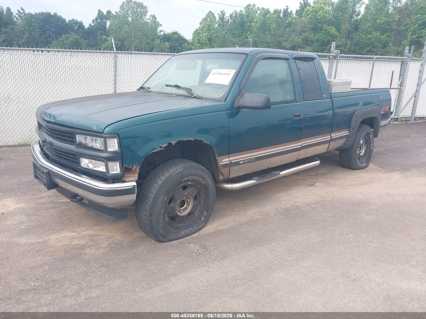 1998 Chevrolet C/k 1500 VIN 1GCEK19R8WR135853 IAAI salvage auction — NORMAL WEAR, Clear (Mississippi), sold $425 on 2026-07-16 (photo 2)