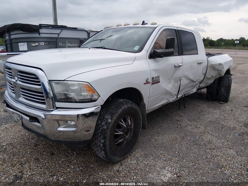 2015 Ram 3500 VIN 3C63RRLL8FG561958 IAAI salvage auction — SIDE, Salvage (Texas), sold $4,700 on 2026-07-27 (photo 2)