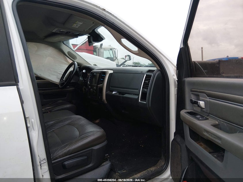 2015 Ram 3500 VIN 3C63RRLL8FG561958 IAAI salvage auction — SIDE, Salvage (Texas), sold $4,700 on 2026-07-27 (photo 5)