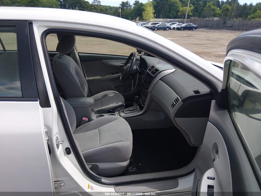 2011 Toyota Corolla VIN JTDBU4EE3BJ098642 IAAI salvage auction — REAR END, Clear (Massachusetts), sold $1,650 on 2026-07-31 (photo 5)