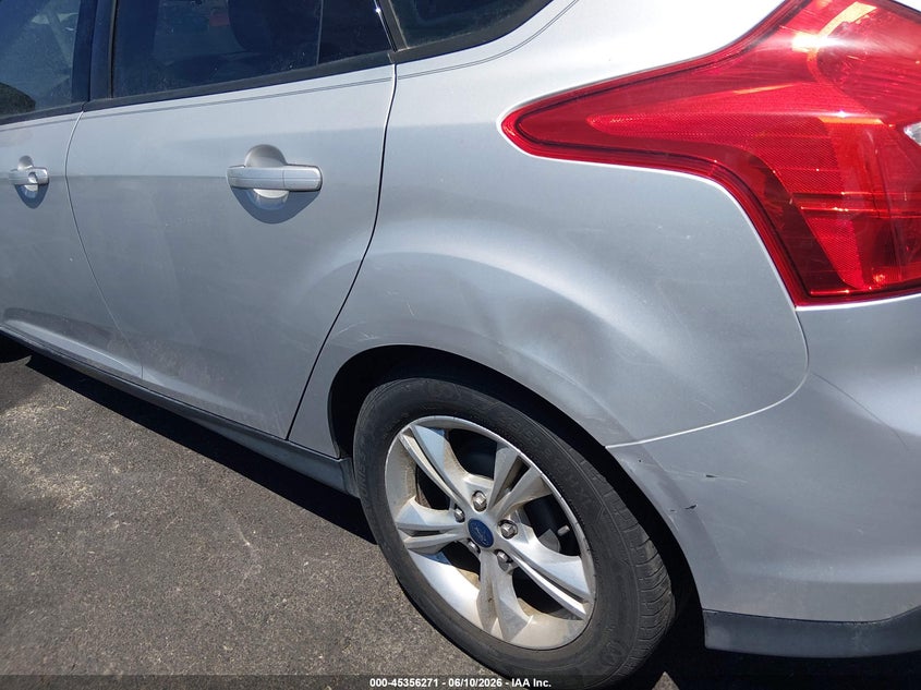 2014 Ford Focus VIN 1FADP3K23EL156736 IAAI salvage auction — NORMAL WEAR, Clear (Arizona), sold $275 on 2026-07-31 (photo 6)
