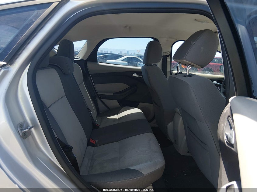 2014 Ford Focus VIN 1FADP3K23EL156736 IAAI salvage auction — NORMAL WEAR, Clear (Arizona), sold $275 on 2026-07-31 (photo 8)
