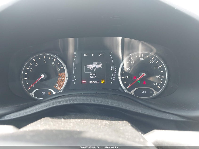2020 Jeep Renegade VIN ZACNJAAB2LPK94571 IAAI salvage auction — ENGINE DAMAGE, Salvage (Georgia), sold $1,275 on 2026-08-14 (photo 7)