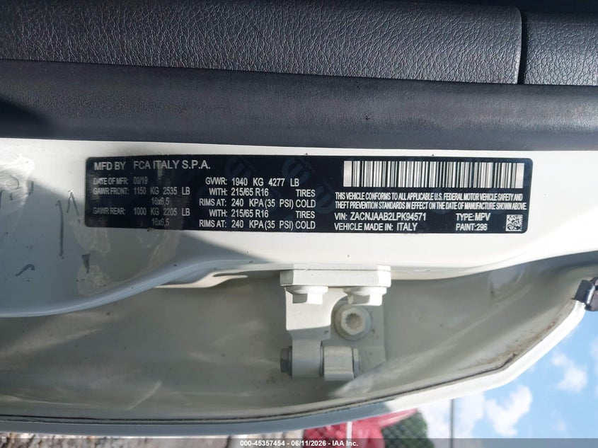 2020 Jeep Renegade VIN ZACNJAAB2LPK94571 IAAI salvage auction — ENGINE DAMAGE, Salvage (Georgia), sold $1,275 on 2026-08-14 (photo 9)